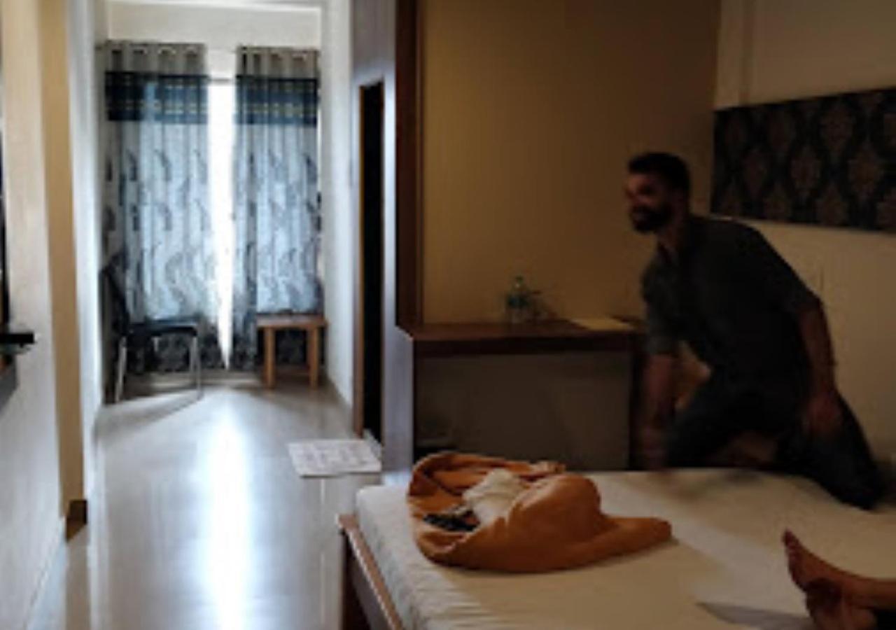 Hotel Jaltarang Kalmath Kankavali Eksteriør bilde